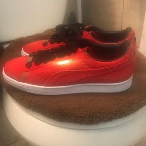 Puma 50 Red Suede Size 7.5y